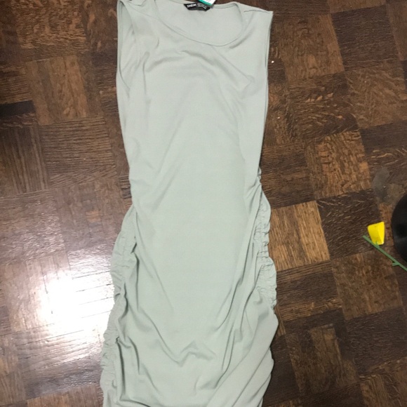 Ribbed Body con Dress - Picture 3 of 4